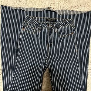 0/24 Judy Blue Super Flares